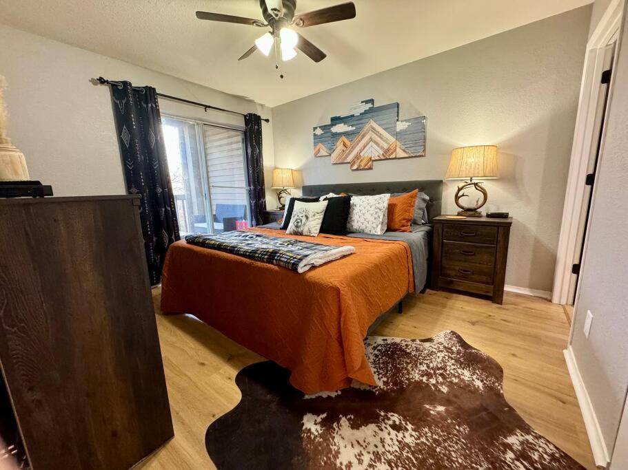 Modern Comfort: Updated Cozy Condo In Indian Point Branson Buitenkant foto