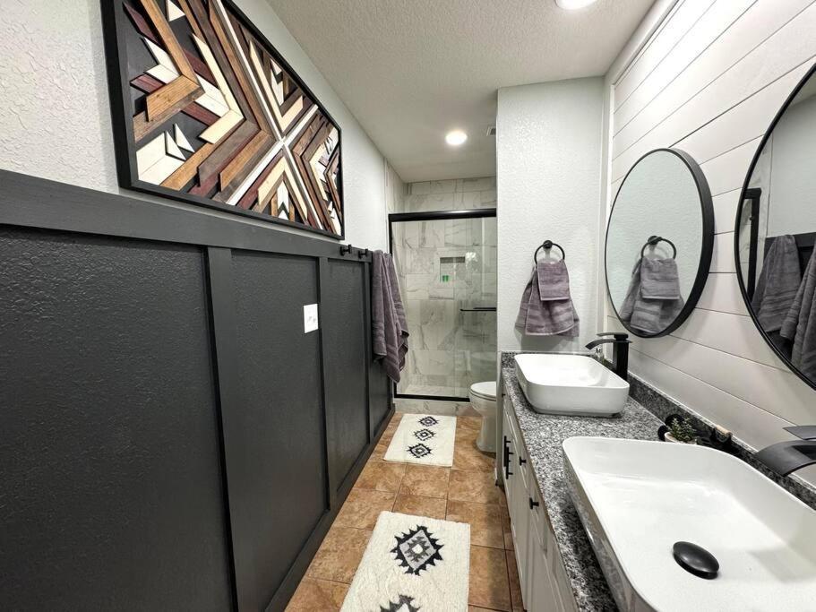 Modern Comfort: Updated Cozy Condo In Indian Point Branson Buitenkant foto