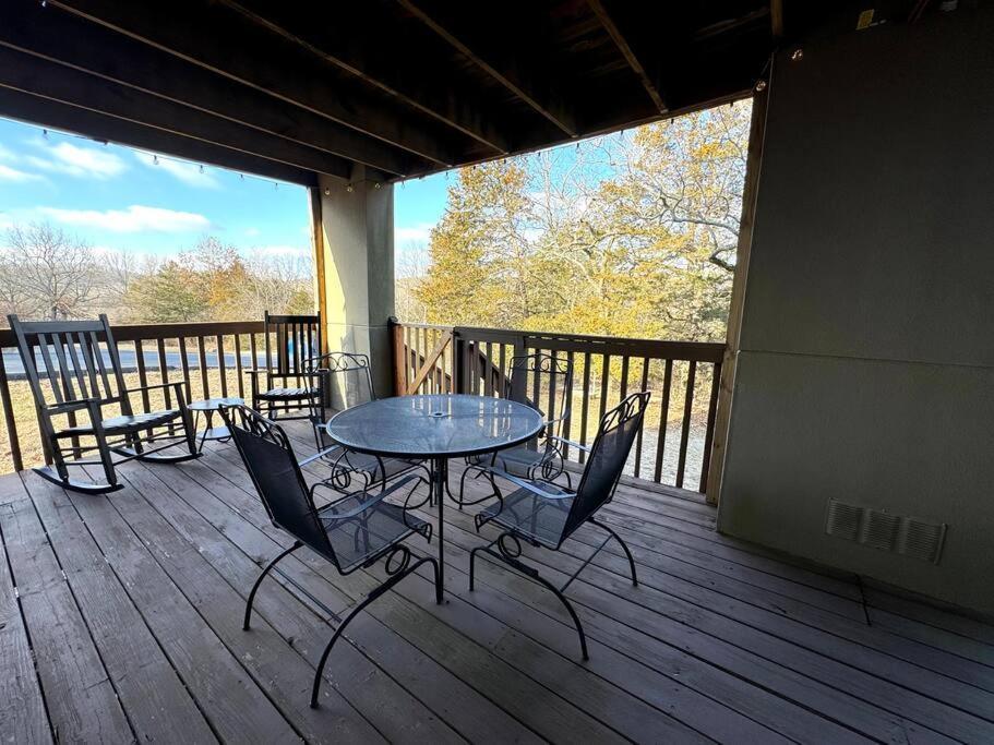 Modern Comfort: Updated Cozy Condo In Indian Point Branson Buitenkant foto