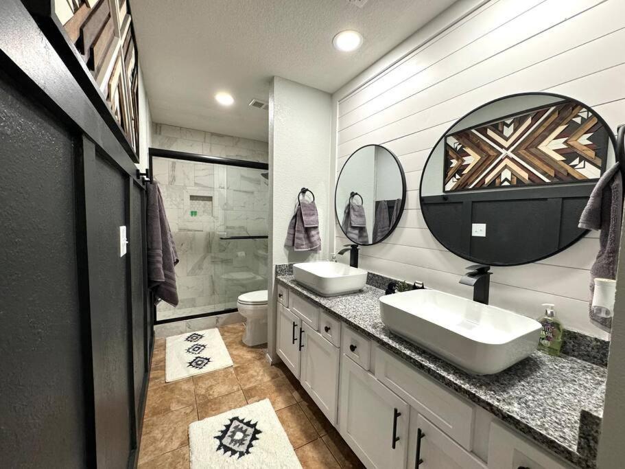 Modern Comfort: Updated Cozy Condo In Indian Point Branson Buitenkant foto